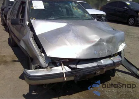 1996 Saab 9000 Cs z USA, uszkodzony, nr VIN YS3CD68UXT1021554